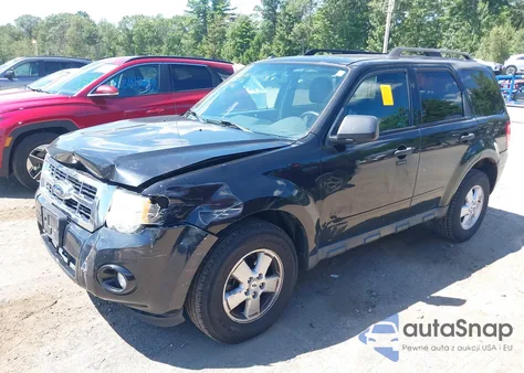 2011 Ford Escape Xlt z USA, uszkodzony, nr VIN 1FMCU9DGXBKA77846